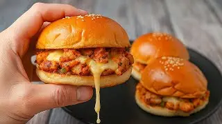 The ULTIMATE Juicy Chicken Burger Recipe 😍🍔 | 