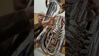 Bass Solo - German March - Miraphone 497 Kaisertuba with the Musikkorps der Bundeswehr - Marschmusik