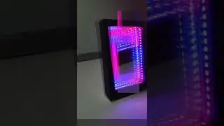Бесконечная RGB рамка #ledlights #smartphone #rgb #infinitymirror #бесконечноезеркало #идеяподарка
