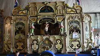 90 key Carl Frei organ 