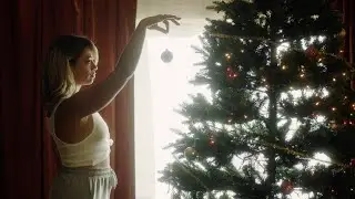 Madeline Edwards - Perfect Christmas (Official Music Video)