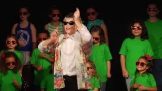 Chris-MYTH Busters Christmas Musical 2016
