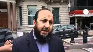 Libyan rebels celebrate British recognition