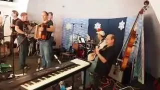Clayfoot Strutters & Lisa Greenleaf