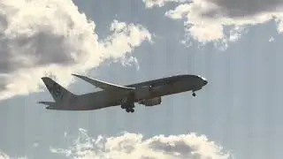 PLANE SPOTTING TAKES OFF AND LANDING AT SYDNEY AIRPORT IN DAY AND EVENING