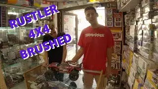 RUSTLER 4X4 BRUSHED STADIUM TRUCK