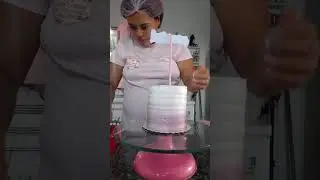 Decoração de bolo femenino 