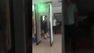 The best walk through metal detector gate with traffic lights from Kimguard