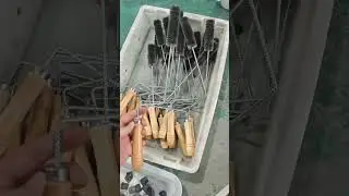 customized right angled handle twisted wire brush China manufacturer