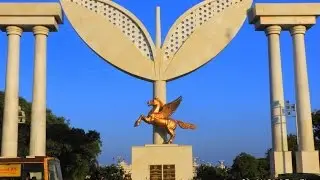 MGR Memorial on Marina Beach, Chennai