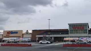 West Hazleton Pennsylvania Area&rsquo;s Weis Grocery Store & Petsmart Location After It Caught Fire 12/21