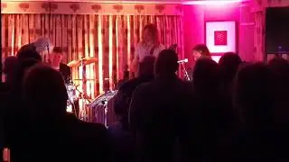Albert Lee - Country Boy.  From the Beaufort Hotel, Inverness on 13th May 2022.