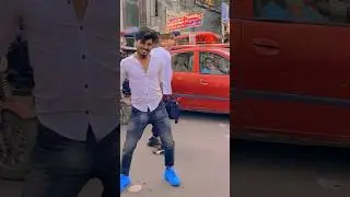 Road par kiya dance #subscribe #viral #youtubeshorts #dance #love #youtube