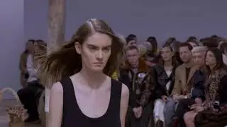 JW ANDERSON AUTUMN WINTER 2018 | MUSIC BY THE GOLDEN FILTER