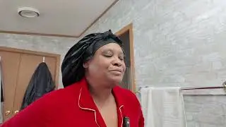 Mobile home living/chores around the house before work ￼￼