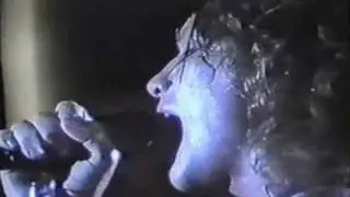 Bon Jovi  - Born To Be My Baby (Live Santiago Chile 1990)