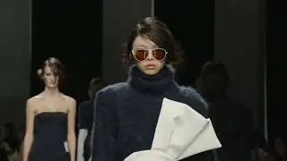 Sportmax Fall Winter 2024/25 Runway Show