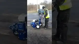 Odstraňov&aacute;n&iacute; VDZ - GRACO  Grindlazer DC 1013G