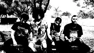 Decapita&ccedil;&atilde;o - Ambiente Estranho (CLIPE)