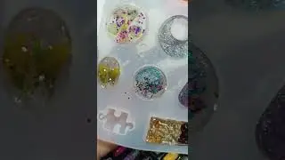 Making Unique Resin Art | Embedding Dried Flowers, Charms & More! ✨ DIY Ideas 
