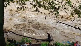 Flood-like situation in South Kashmir  Prayers for everyone&rsquo;s safety. #sadathkhanday  