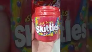 Skittles#trending #viral #youtube #shortvideo #asmr #bubblegum #short #satisfying #amazing #yummy