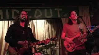 Thompson Springs-Dandelion Queen live in Chicago, IL 5-27-23