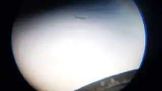73M8 de Aerol&iacute;neas Argentinas pasando a 6000 piesen el suelo y lejos sobre mi casa y pasa El Palomar