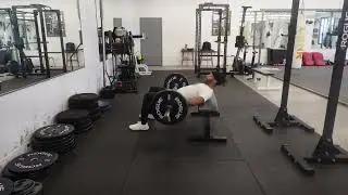 Barbell Hip Thrust On Bench