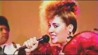 Karmina y su Orquesta-La Reyna del Ritmo de E.S.