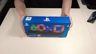 Unboxing: Paladone Playstation Icons Light mit 3 Lichtmodi - Musikreaktive Spielraumbeleuchtung