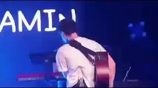 Alec Benjamin singing fake love