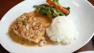 Uncle's Fish Market & Grill serves up fresh catches daily