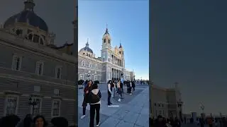 🇪🇦 MADRID, Spain - 4K Walking tour through the Winter Charm of the City Centre #citytour #4k #travel