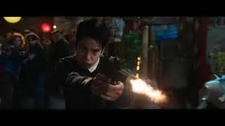 The Prot&eacute;g&eacute; - Rembrandt vs. assassins - Market fight scene (1080p)