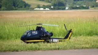 HUGE U.S ARMY RC SCALE AH-1F COBRA TURBINE MODEL HELICOPTER WITH SPINNING GATLING GUN