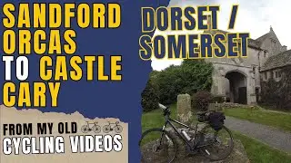 Cycling along beautiful country lanes in Dorset / East Somerset
