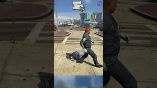 GTA 5 Paramedic VS Watch Dogs 2 Paramedic