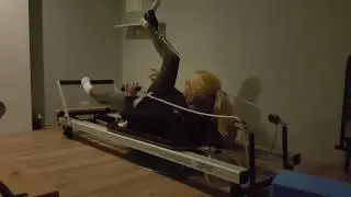 Using Foot Straps On the Pilates Reformer Bed Lane Cove