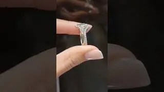 Eco-Friendly Engagement: Lab Grown Diamond Rings for the Modern Couple #shorts