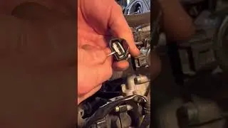 Electrical connector fixed.
