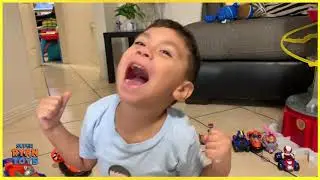 Paw Patrol Mighty Pups🐶 -VS- Robots 🤖  *Mighty Pups Rescue Mission* Super Ryan Toys