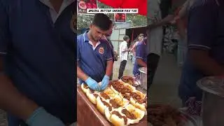 Mumbai ke famous butter chicken pav￼#mumbai #foryou #food #foodie #foodie #chickenpav #dadar #street