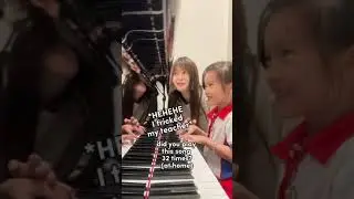 If i don't stop her, she might play it for the rest of the lesson 😂😂🎹🎹