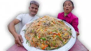 Bà Tân Vlog - Lần Đầu Làm Mâm Miến Xào Thập Cẩm Khổng Lồ Đãi Cả Làng