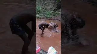 Деревенский ручей и стирка