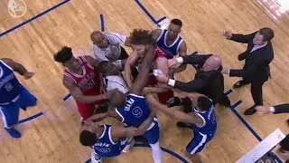 Robin Lopez vs Serge Ibaka (FIGHT!!)
