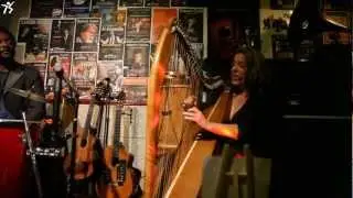 Marta Quintana - La Fiebre Viguesa