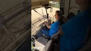 Fieldbee tractor GPS navigation  #tractor #automobile #agrifuture #farmmachinery #farming  #drone