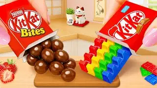 Mini Rainbow Kitkat Cake vs Kitkat Bites 🌈🍫 クラシック＆レインボーキットカットのミニレインボーケーキ | Tiny Joy Japan